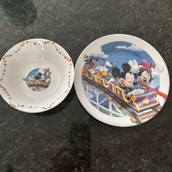 Disney VTG 7.5" Round Plate & Bowl Mickey Minnie Goofy Donald On Roller Coaster - Picture 1 of 5